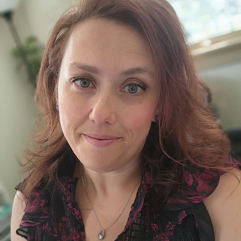Meet your Posher, April